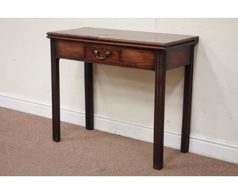 Georgian mahogany tea table rectangular moulded foldover top, raised on moulded gate leg action base, fitted with single draw