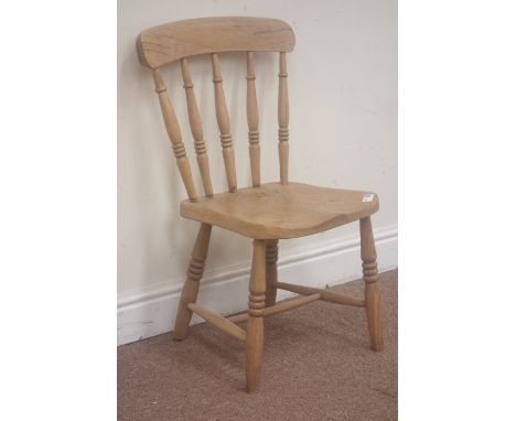 19th century elm and beech child's stick back chair Condition Report Click here for further images, condition, auction times 