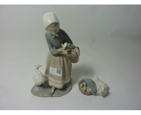 Lladro figure of a lady with geese, H 23cm and Geese with Gosling's   Condition Report Click here for further images, conditi