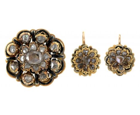 A DIAMOND AND GOLD AND ENAMEL BROOCH, 19TH C and a pair of earrings en suite, adapted from another article, brooch 27mm, 19g 