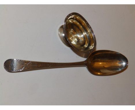 A George III silver bright cut spoon – London 1794 together with an Edwardian silver salt – Birmingham 1904  (2)