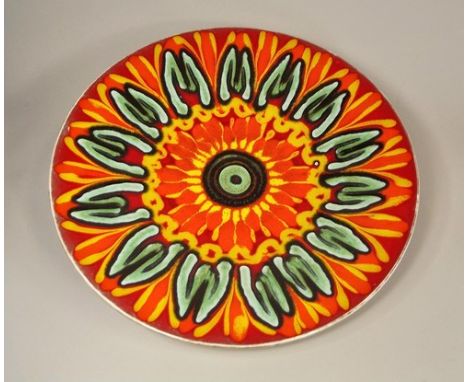 POOLE POTTERY.
A large Poole Pottery dish.
41.5cm.