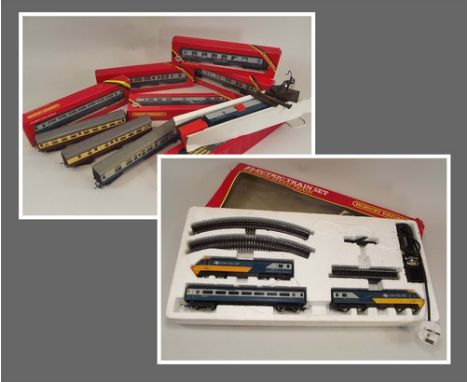HORNBY RAILWAYS.
A Hornby BR High Speed Train set. Boxed coaches: a Royal Mail & Golden Arrow coach, Inter City coach, buffet