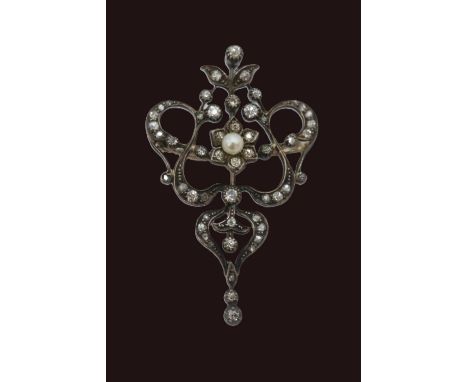 Victorian Belle Epoque Scroll design Diamond set brooch. Set with 52 eight cut Diamonds in silver faced gold mount with Singl