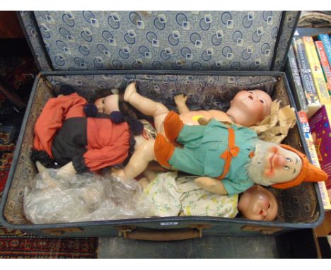 A qty of vintage dolls