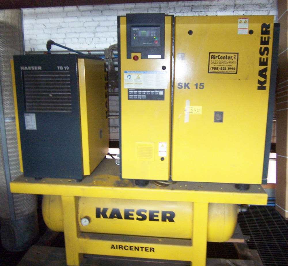 KAESER MDL. SK15 15 H.P. ROTARY SCREW AIR COMPRESSOR WITH KAESER TB19