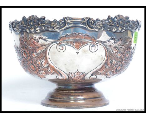 A silver plate on copper large vintage punch bowl. Stamped to the base for Lonsdale Plate. W26cm