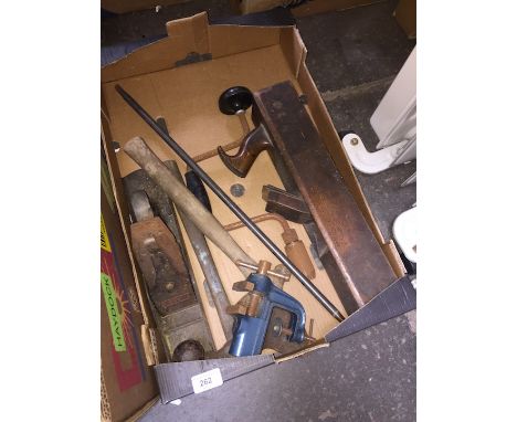 1 box of tools /hammer/planes 