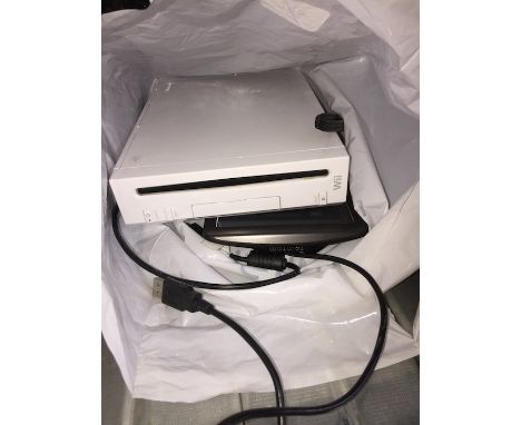 A bag containing a Wii console, a TomTom sat nav and a Nintendo DS 