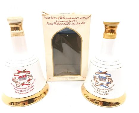 Two Bell?s Scotch Whisky Wade porcelain decanters (one boxed) to commemorate the births of Princes Henry and William. 