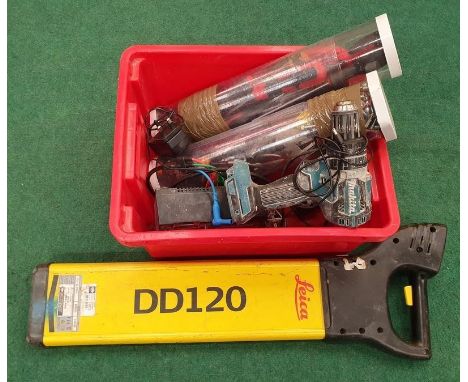 Collection of electric and hand tools to include Makita (REF 73). 