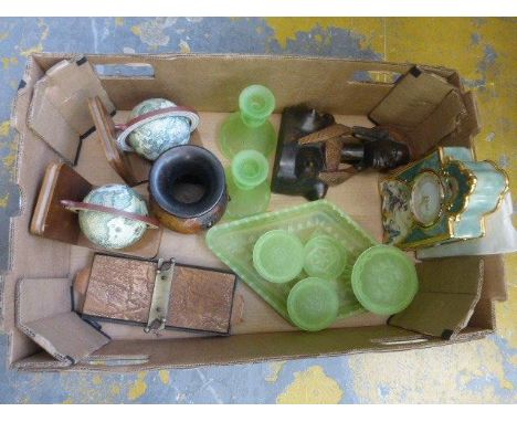 A box of mixed collectables including a uranium glass seven-piece dressing table set and a pair of globe bookends, etc.