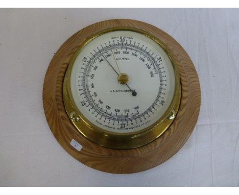 A Taylor Instrument Companies, Rochester NY, USA 1967 US Government Navy ship's barometer.