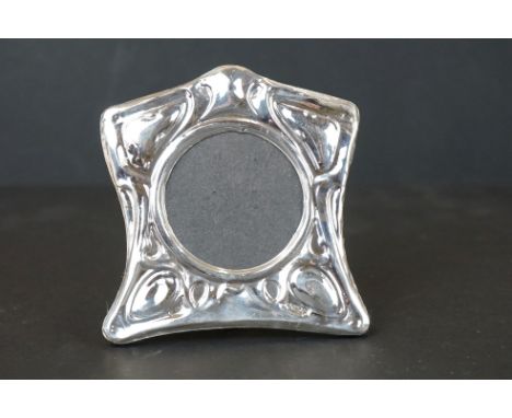 Silver Easel Back Picture Frame 