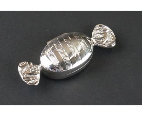 Silver ' Sweetie ' style Pill Box 