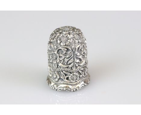 Silver Thimble with embossed decoration 
