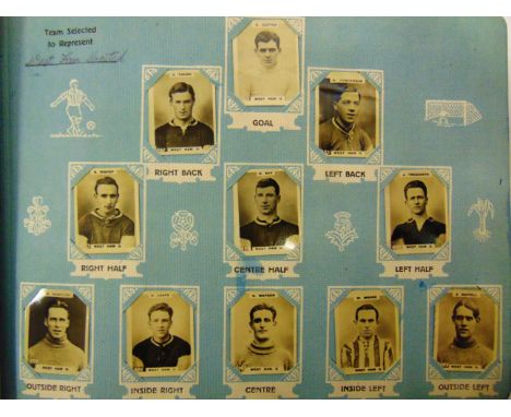 CIGARETTE CARDS - PHILLIPS, FOOTBALLERS  Approximately 420 small photographic portrait cards of Pinnace or similar type, most
