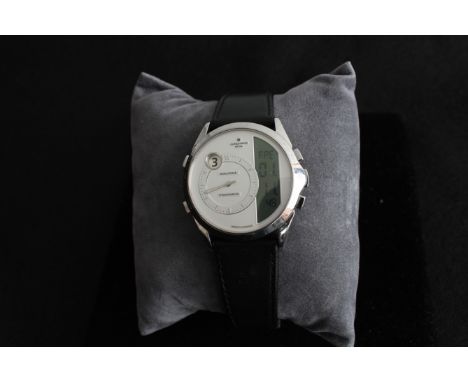 Junghans Mega "Worldtimer Chronograph", Ref.-Nr. 056 / 4830, No. 0170, partiell poliertes Edelstahlgehäuse, original Lederarm