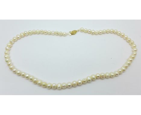 A pearl necklace 