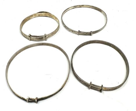 4 vintage silver christening bangles weight 21g 