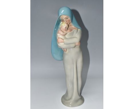 AN ESSEVI LENCI 'MADONNA DEL VENTO' FIGURE GROUP, the Art Deco figure group depicting the Virgin Mary, dressed in a long grey