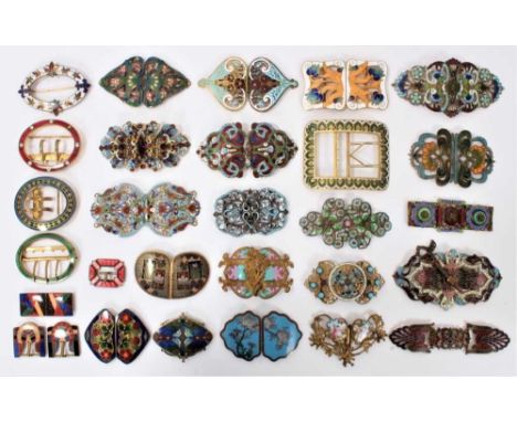 Fine collection of enamelled belt buckles, including Japanese and Continental cloisonné, the largest a bowed buckle, approxim