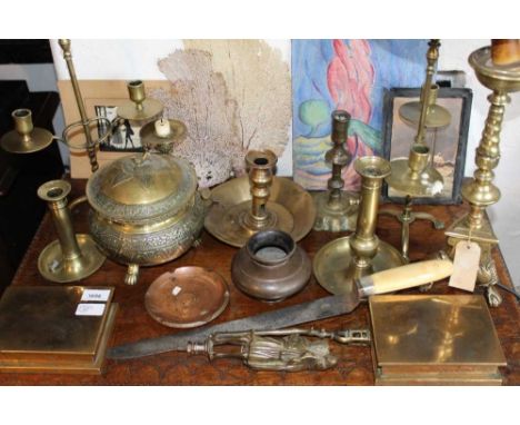 Good collection of brass and metalwares to include an Islamic pot and cover, various 18th/19th century candlesticks, pair of 