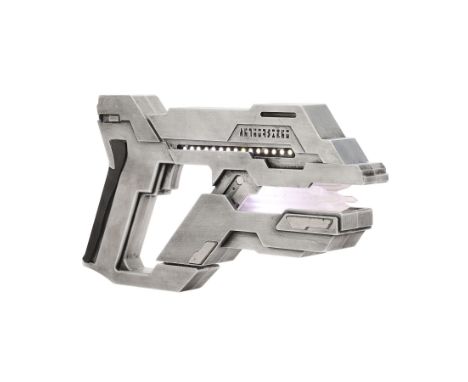 STARGATE ATLANTIS (T.V. SERIES, 2004-2009) - Light-Up Asuran Replicator Stunner and Holster - A light-up Asuran Replicator st