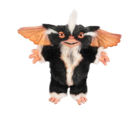 GREMLINS 2: THE NEW BATCH (1990) - Mohawk Mogwai Display - A display of the Mogwai known as Mohawk from Joe Dante's horror-co