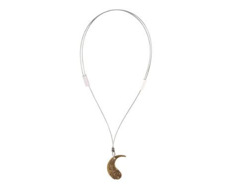 STAR WARS: THE LAST JEDI (2017) - Rose Tico's (Kelly Marie Tran) Necklace - Rose Tico's (Kelly Marie Tran) necklace from Rian