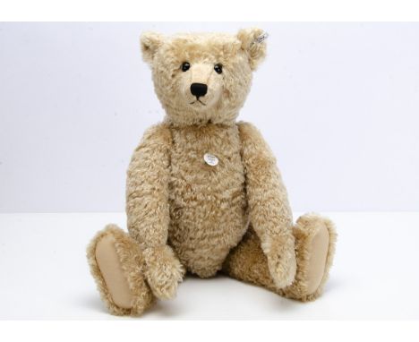 A large Steiff limited edition Teddy Bear 1909 Blond 65,  2659 of 5000, in original box with certificate, 1995