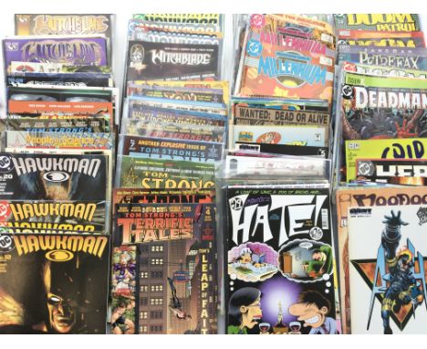 A collection of various Comics, including Green Arrow, Tom Strong etc.