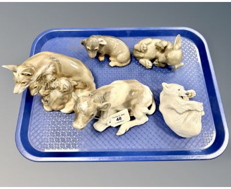 Five Royal Copenhagen animal figures - fox with cubs, two puppies, calf and polar bear. (5)
