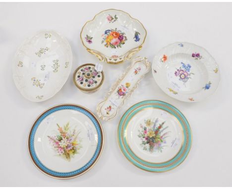 Meissen bowl, decorated with floral sprays a/f, together with English porcelain cabinet plate decorated with floral spray ins