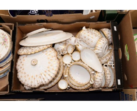 Spode fluer de lys gold part dinner service, including servers & covers, gravey, meat platter, soups, coffee cans & saucers e