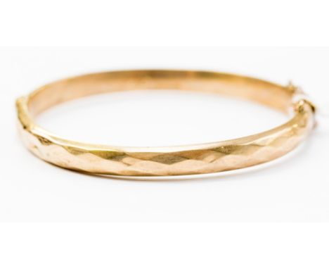 A 9ct gold bangle, Chester 8.7 grams approx 