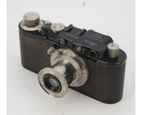 A Leica II Model D Camera, serial no. 78906, 1932, black, first batch, nickel fittings, shutter working, body, G, minor brass
