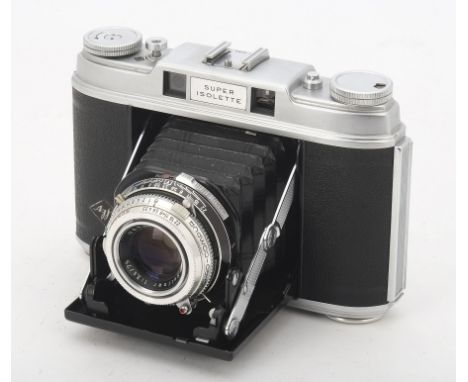 A Agfa Super Isolette Folding Camera, serial no. UK4283, 1954-1960, body, VG, shutter working, Wallace Heaton Dealer stamp to