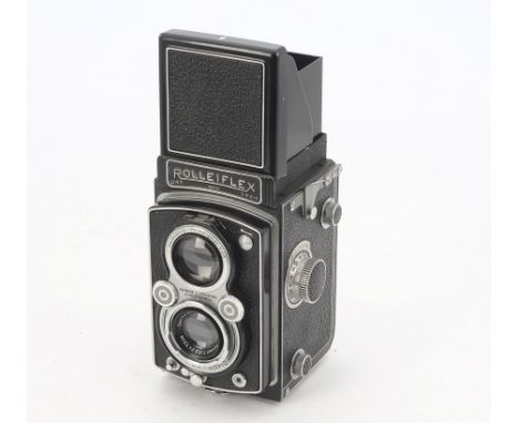 A Rolleiflex Automat TLR Camera, serial no. 683761, type 1, 1937-1939, shutter working, body, G, with Carl Zeiss Jena 7..5cm 