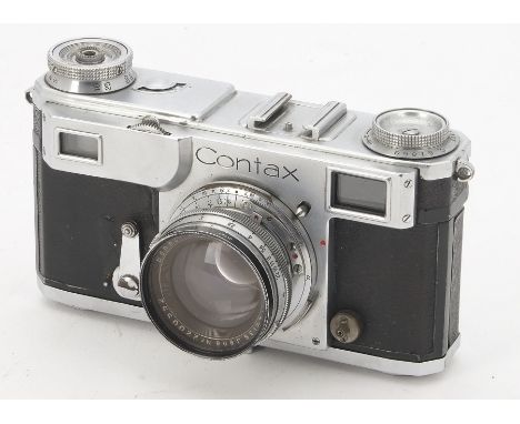 A Contax II Rangefinder Camera, serial no. C.87869, chrome, shutter working, body, F-G, age related marks, with Carl Zeiss Je
