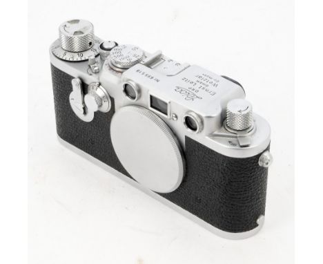 A Leica IIIf Red Dial Delayed Action Camera Body, serial no. 695518, 1954, chrome, shutter working, body, G-VG, minor paint l