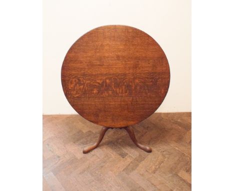 3' early 19th century oak snap top occasional table on pillar and tripod base 