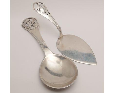 Large Scandinavian sterling silver spoon with art nouveau style decoration (21cm long) and a similar cake slice - weight 5.2o