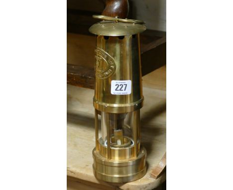 Miners safety lamp 