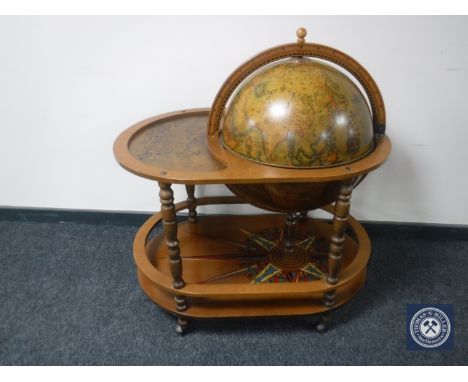 A globe drinks trolley 