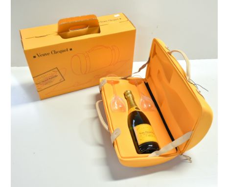 CHAMPAGNE; a Veuve Clicquot Ponsardin Traveller Set comprising single bottle of Brut Champagne and two branded Champagne flut
