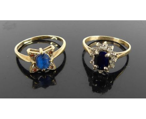 A vintage 9ct gold semi-precious set dress ring, size Q; together with a 9ct gold, sapphire and diamond point cluster ring, g