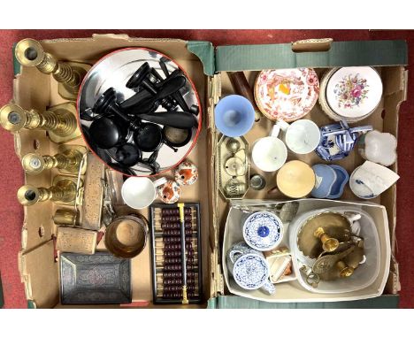 A collection of miscellaneous items, to include a pair of early 20th century brass ejector table candlesticks in the early 18