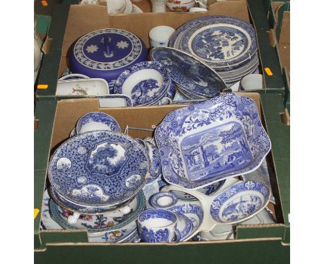 Two boxes of blue and white transfer decorated wares, to include Spode Italian pattern 