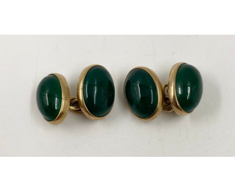 A pair of hallmarked 9ct gold and jade gentleman's cufflinks. Gross weight 3.25g